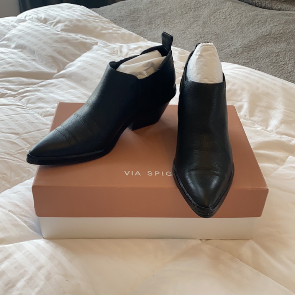 Via Spiga “Farly” Black Western Booties